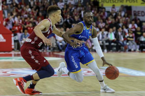 满智慧与激 满智慧与激