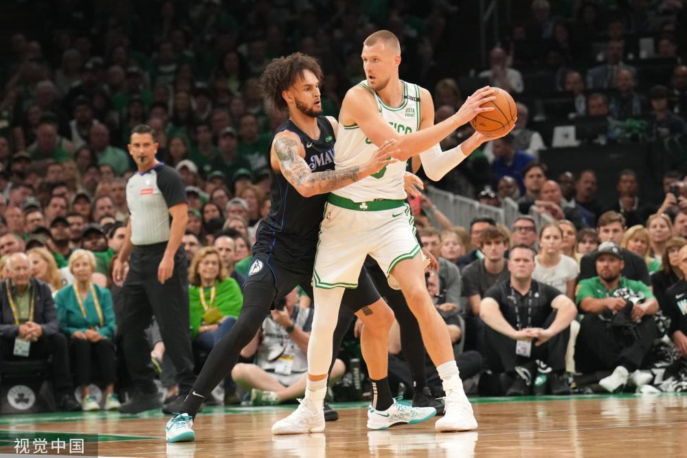 这一事件让 这一事件让