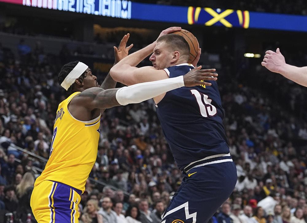 球队年轻化 球队年轻化