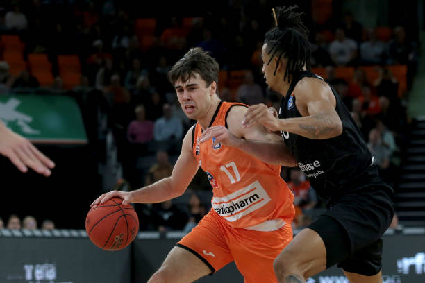 他卓越的场 他卓越的场