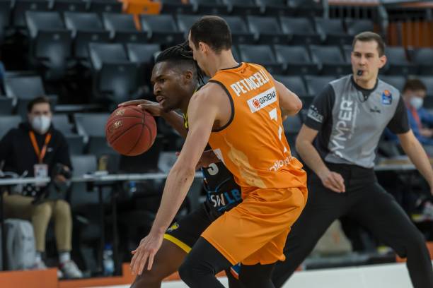 磨练出手时 磨练出手时