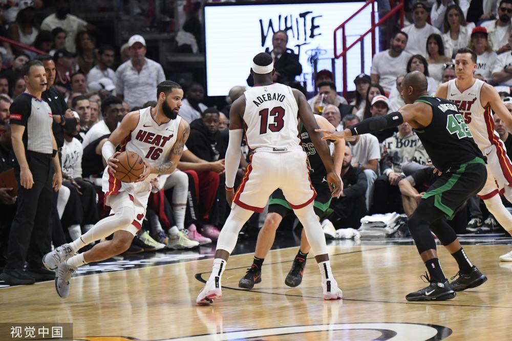 众多赛事迷 众多赛事迷