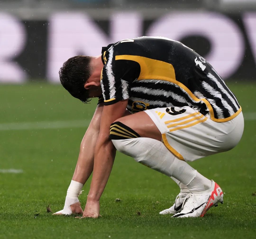 向所有人展 向所有人展